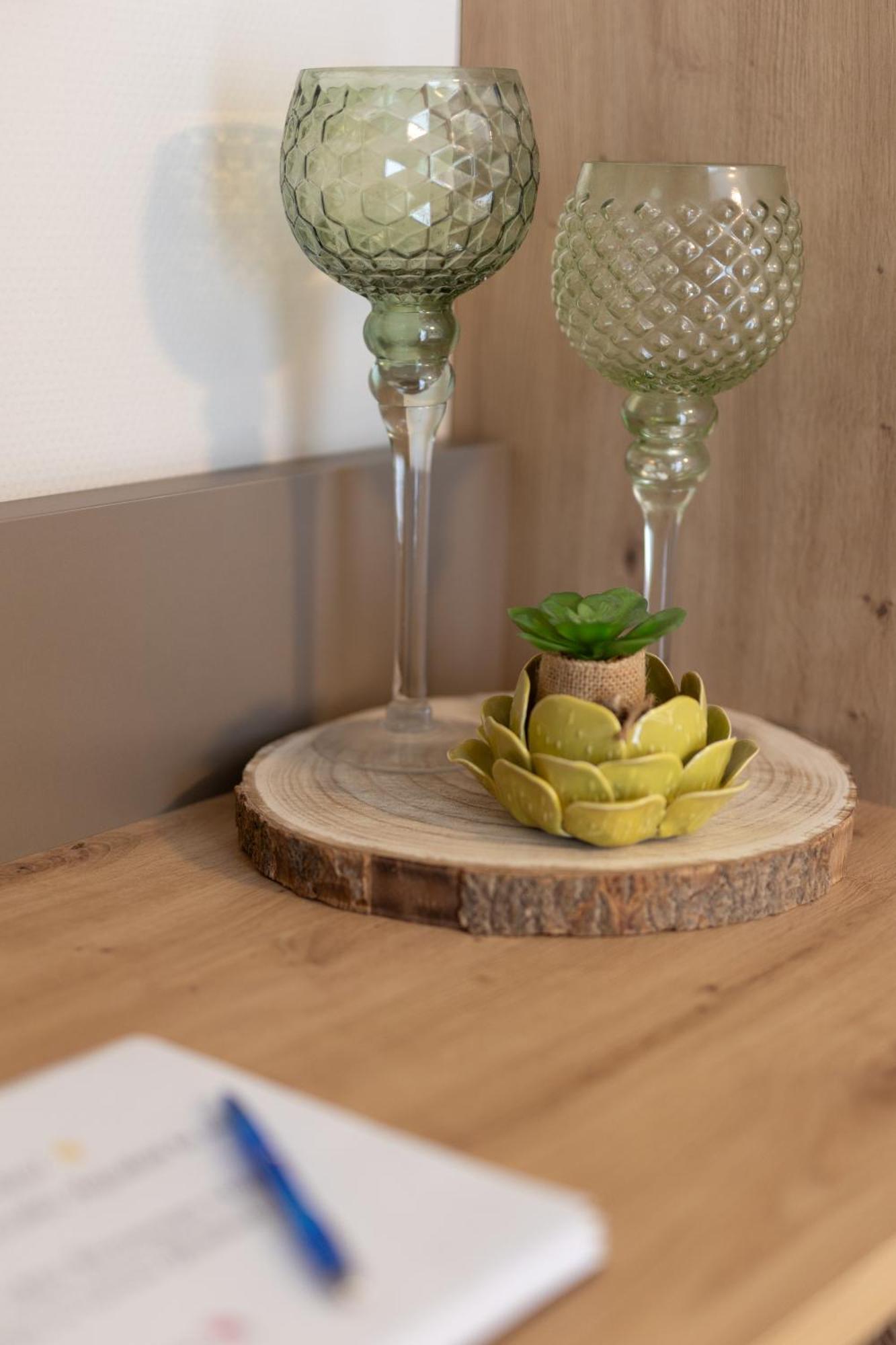 Appartementdeluxe Steiert - Near Europa Park - Rulantica - Spacious - Fully Equipped Kitchen - Private Garden - Free Parking - Pet Friendly シュヴァナウ エクステリア 写真
